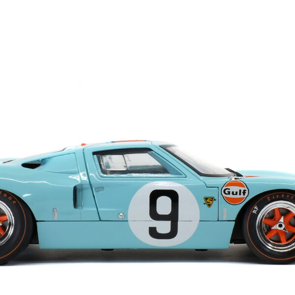 S1803001 Ford Gt 40 Mk1 Winner Le Mans 1968 P Rodriguez L Bianchi 9 05