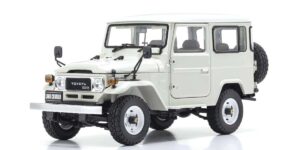 Toyota Land Cruiser FJ40 1/18 Scale