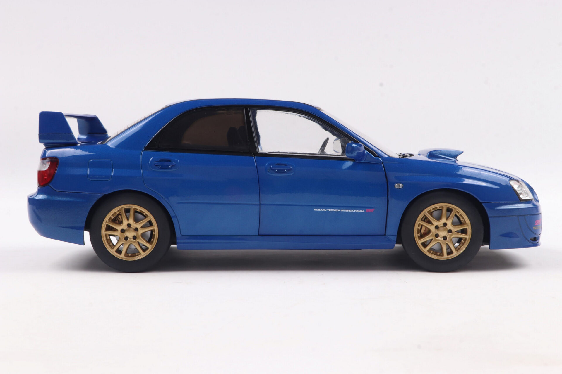 S1812301b