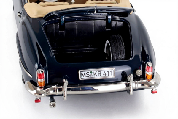 Mercedes-Benz 190 SL 1957 Blue 1:18 Scale