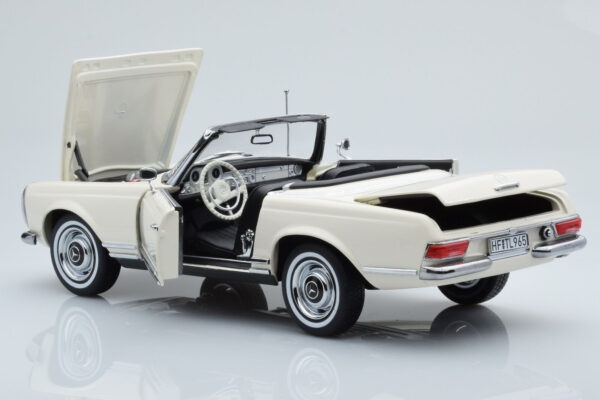Mercedes-Benz 230 SL W113 1963 White 1:18 Scale