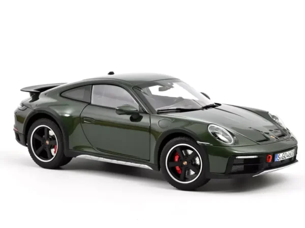 Porsche 911 (992) Dakar 2023 1:18 Scale