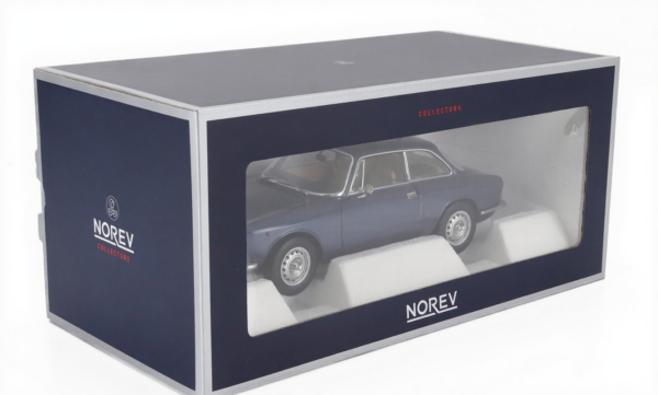 Alfa Romeo GTV 2000 1973 1/18 Scale