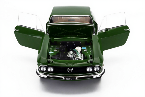 Lancia Fulvia 3 Series 1975 1/18 Scale