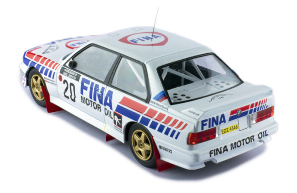 BMW M3 E30 #20 1/18 Scale
