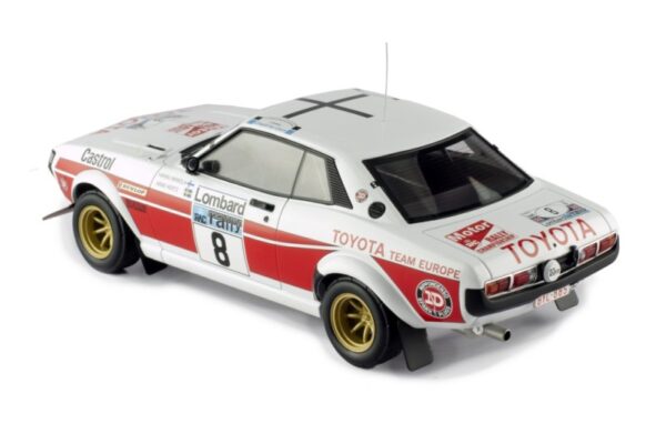 Toyota Celica 2000 GT #8 1/18 Scale