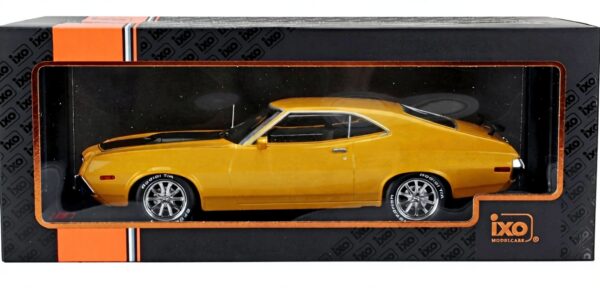 Ford Gran Torino SP Yellow 1972 1/18 Scale