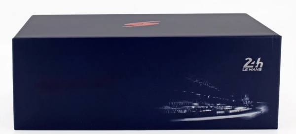 Gulf Mirage GR8 #11 Winner 24h LeMans 1975 1/18 Scale