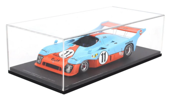 Gulf Mirage GR8 #11 Winner 24h LeMans 1975 1/18 Scale