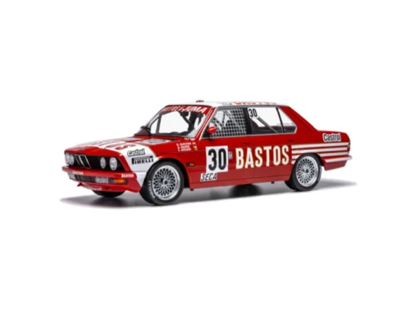 BMW 528i #30 Winner 24h Spa 1982 1/18 Scale