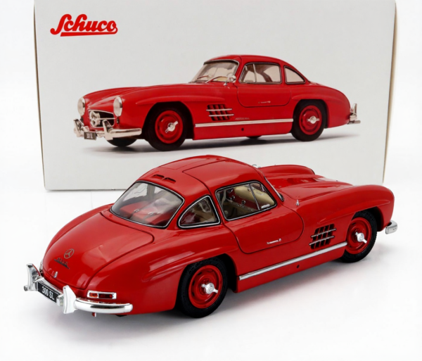 Mercedes Benz 300SL Gullwing W198 1/18 Scale