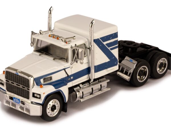 Ford LTL 9000 1978 White 1/64 Scale
