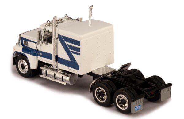 Ford LTL 9000 1978 White 1/64 Scale