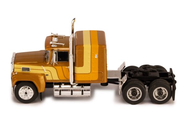 Ford LTL 9000 1978 1/64 Scale