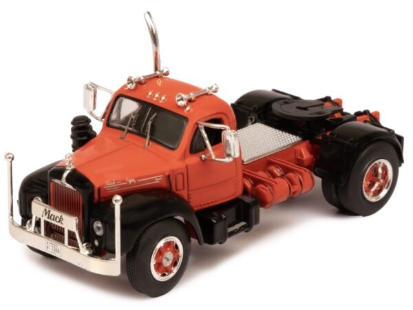 Mack B61 1953 Red 1/64 Scale
