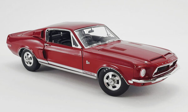 1/18 Scale Ford Shelby GT500 KR 1968