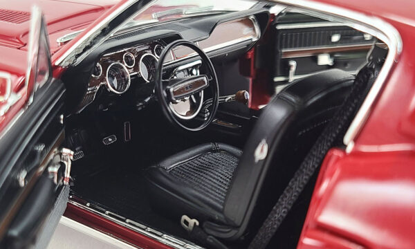 1/18 Scale Ford Shelby GT500 KR 1968