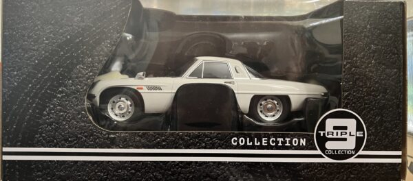 1/18 Scale Mazda Cosmo Sport LB10 1968