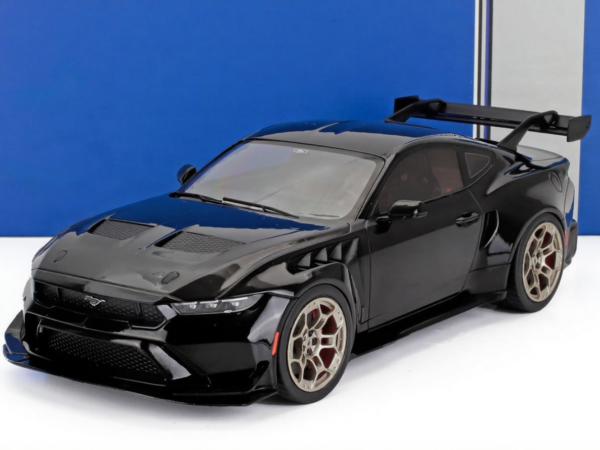 Ford Mustang GTD 5.2L 2025 1/18 Scale