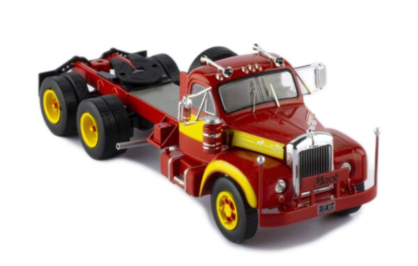 Mack B61 1953 Prime Mover 1/43 Scale