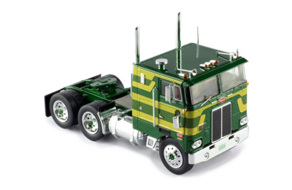 Peterbilt 352 Pacemaker SZM 1979