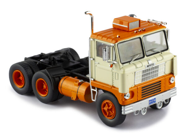 White 7400 1960 Beige/Orange Prime Mover 1/43 Scale