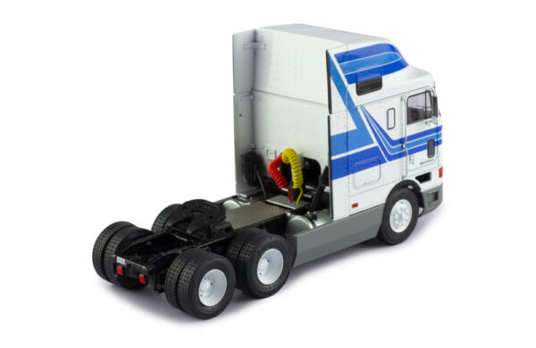 International Eagle 1995 COE Prime Mover 1/43 Scale