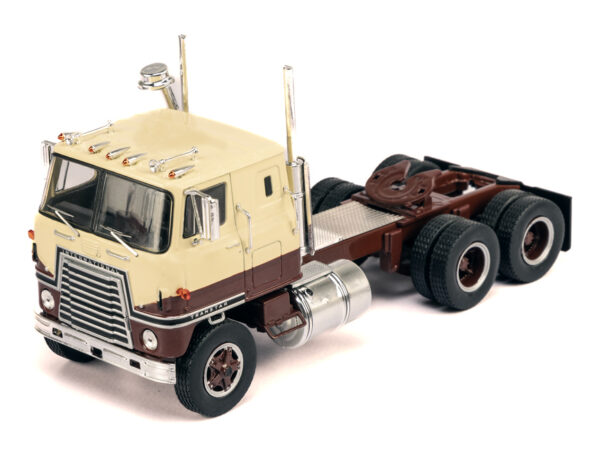 International Transtar COE Year 1965