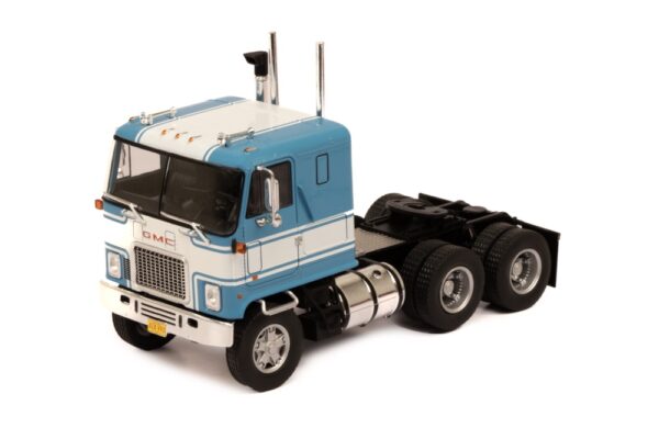 GMC Astro 95 1970 1/43 Scale (Copy)