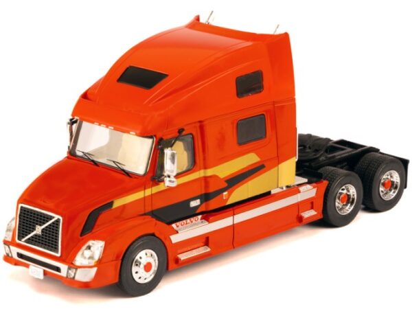 Volvo VNL 730 2010 1:43 Scale