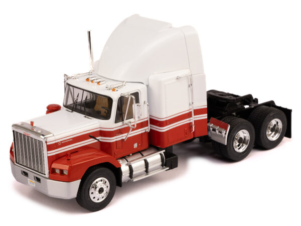 GMC General SBFA 1988 IXO 1/43 Scale