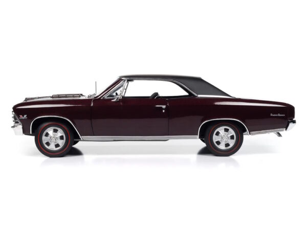 Chevrolet Chevelle SS396 1966 Maroon 1/18 Scale