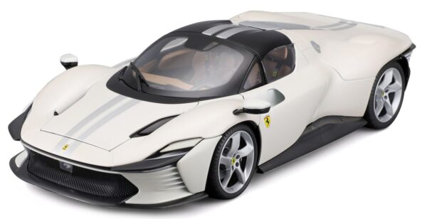 Ferrari Daytona SP3 2022 White Closed Top 1/18 Scale