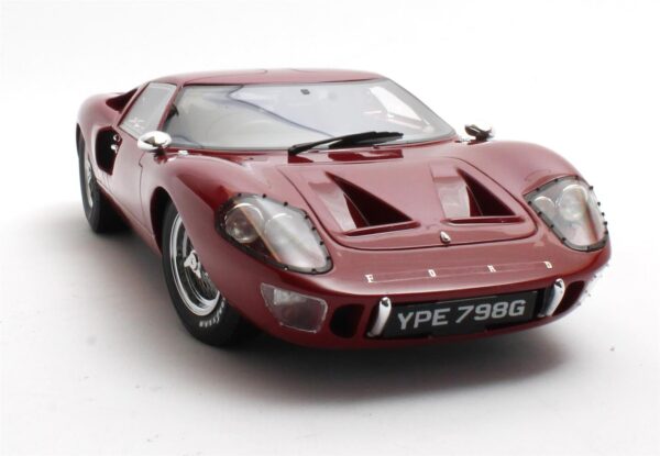 Ford GT40 MK3 1966 1/18 Scale