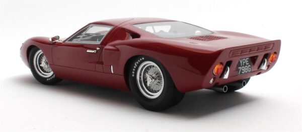 Ford GT40 MK3 1966 1/18 Scale