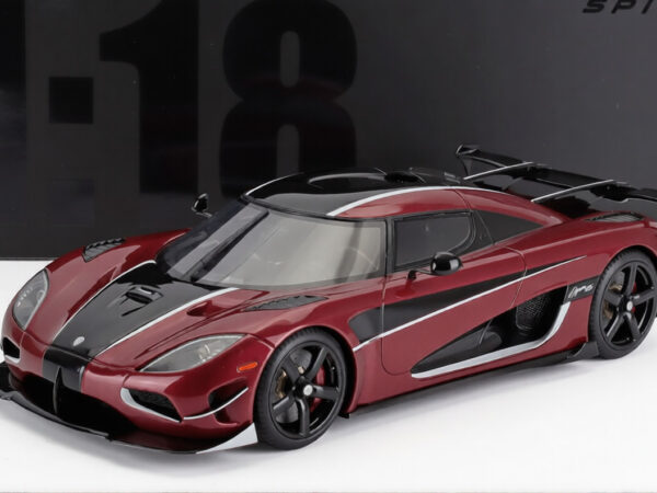 Koenigsegg Agera  RS 2017 1/18 Scale