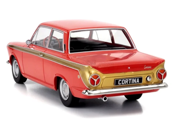 Ford Lotus Cortina MK1 1963 1:18 Scale