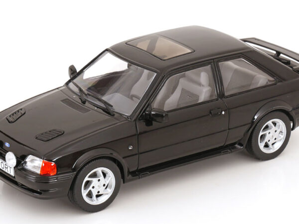 Ford Escort MK IV RS Turbo S2  1:18 Scale