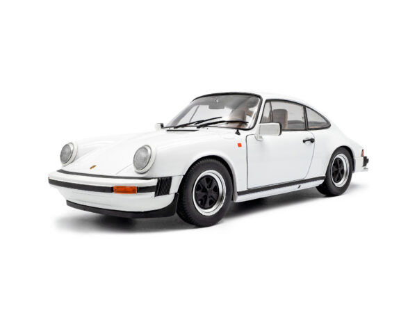 Porsche 911 (930) SC 1974 1:18 Scale