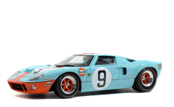 Ford GT40 MK I 1968 #9 Lemans Winner 1/18 Scale