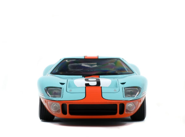 Ford GT40 MK I 1968 #9 Lemans Winner 1/18 Scale