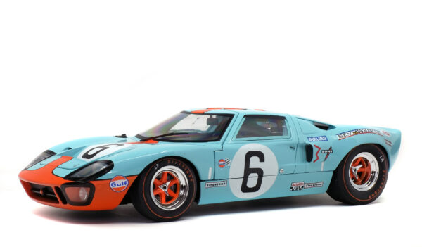 Ford GT40 Gulf #6 Winner 24h LeMans 1969 1:18 Scale