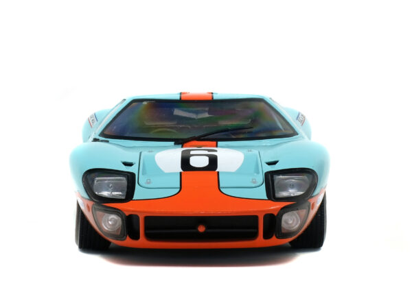 Ford GT40 Gulf #6 Winner 24h LeMans 1969 1:18 Scale