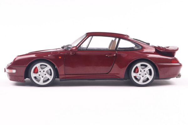 Porsche 911 (993) Turbo 1997 1:18 Scale