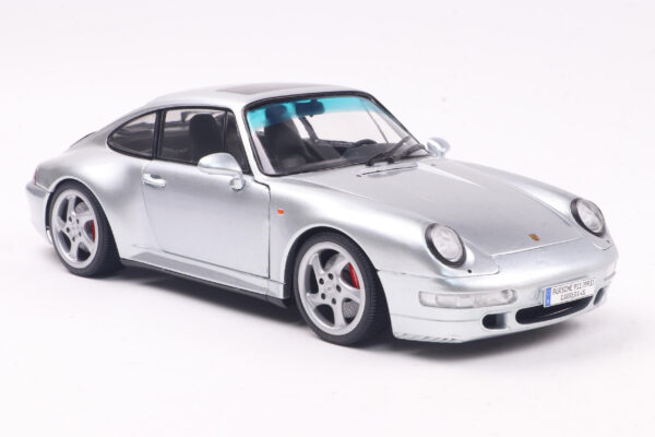 Porsche 911 (993) 4S 1996 1:18 Scale