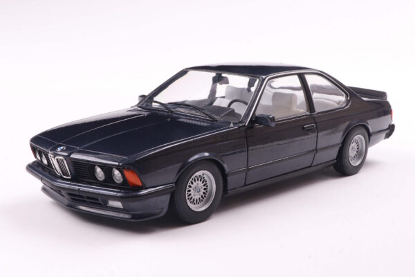 BMW 635 CSi 1984 E24 1/18 Scale