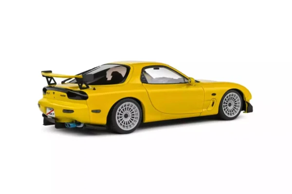 Mazda RX-7 FD RS Coupe 1999 RHD 1/18 Scale