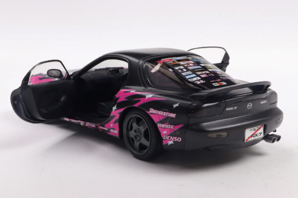 Mazda RX-7 FD3 RS  1/18 Scale