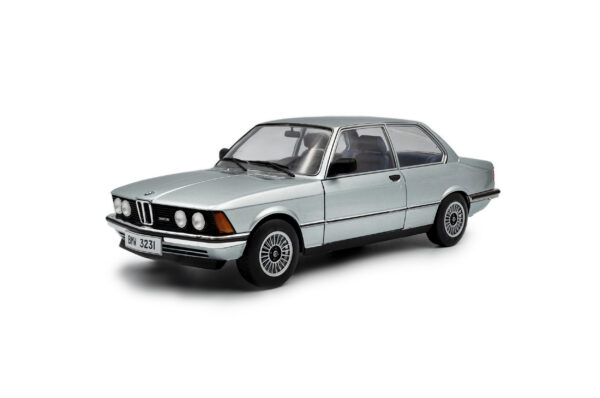 BMW 323i E21 1980 1/18 Scale