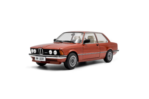 BMW 323i E21 1980 1/18 Scale